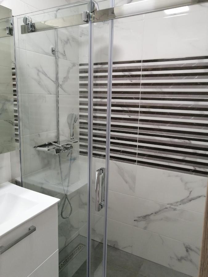 Evita Apartment 카를로바츠 외부 사진