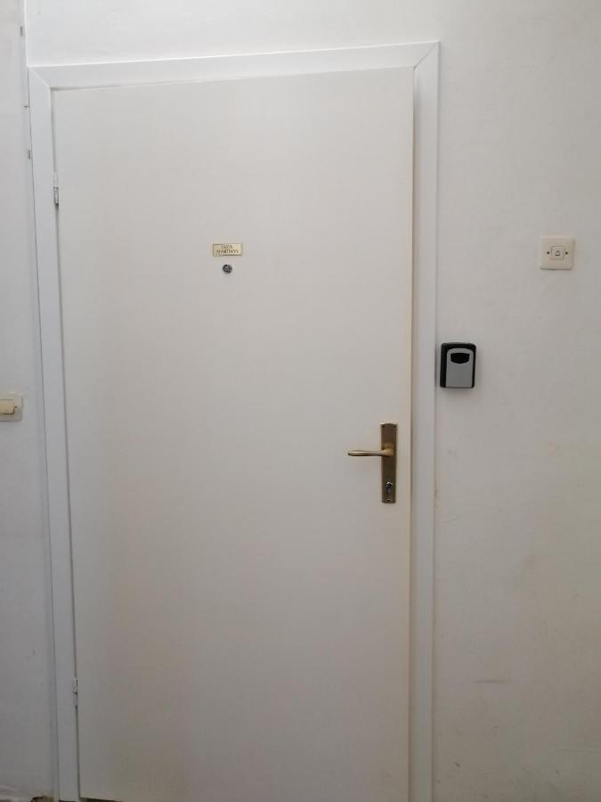 Evita Apartment 카를로바츠 외부 사진
